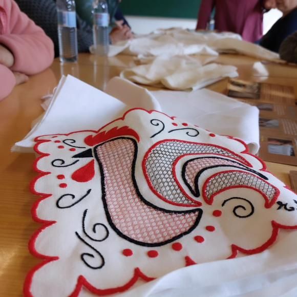 Workshop de bordado de crivo de S. Miguel da Carreira